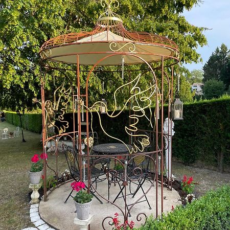 Les Charmes Bed & Breakfast วาล็องเซ ภายนอก รูปภาพ
