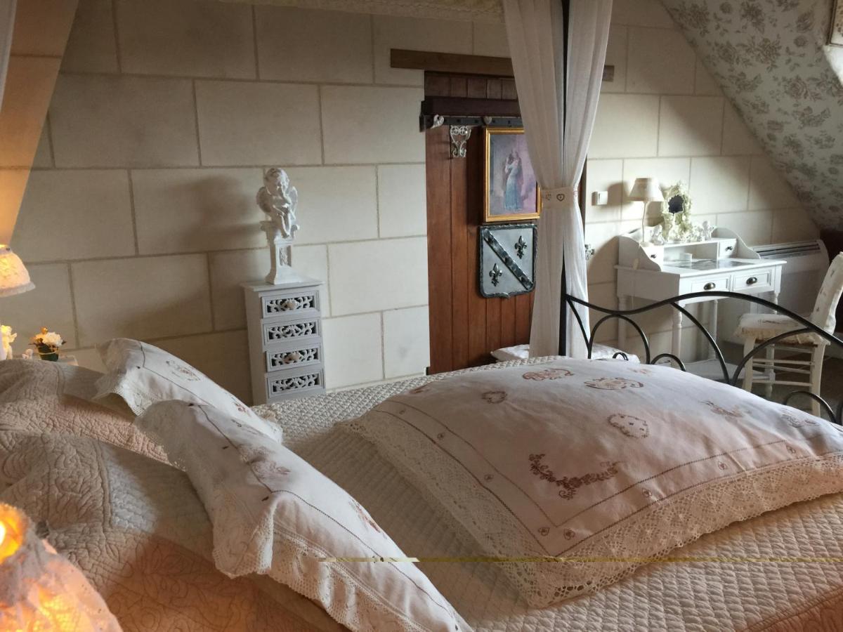 Les Charmes Bed & Breakfast วาล็องเซ ภายนอก รูปภาพ