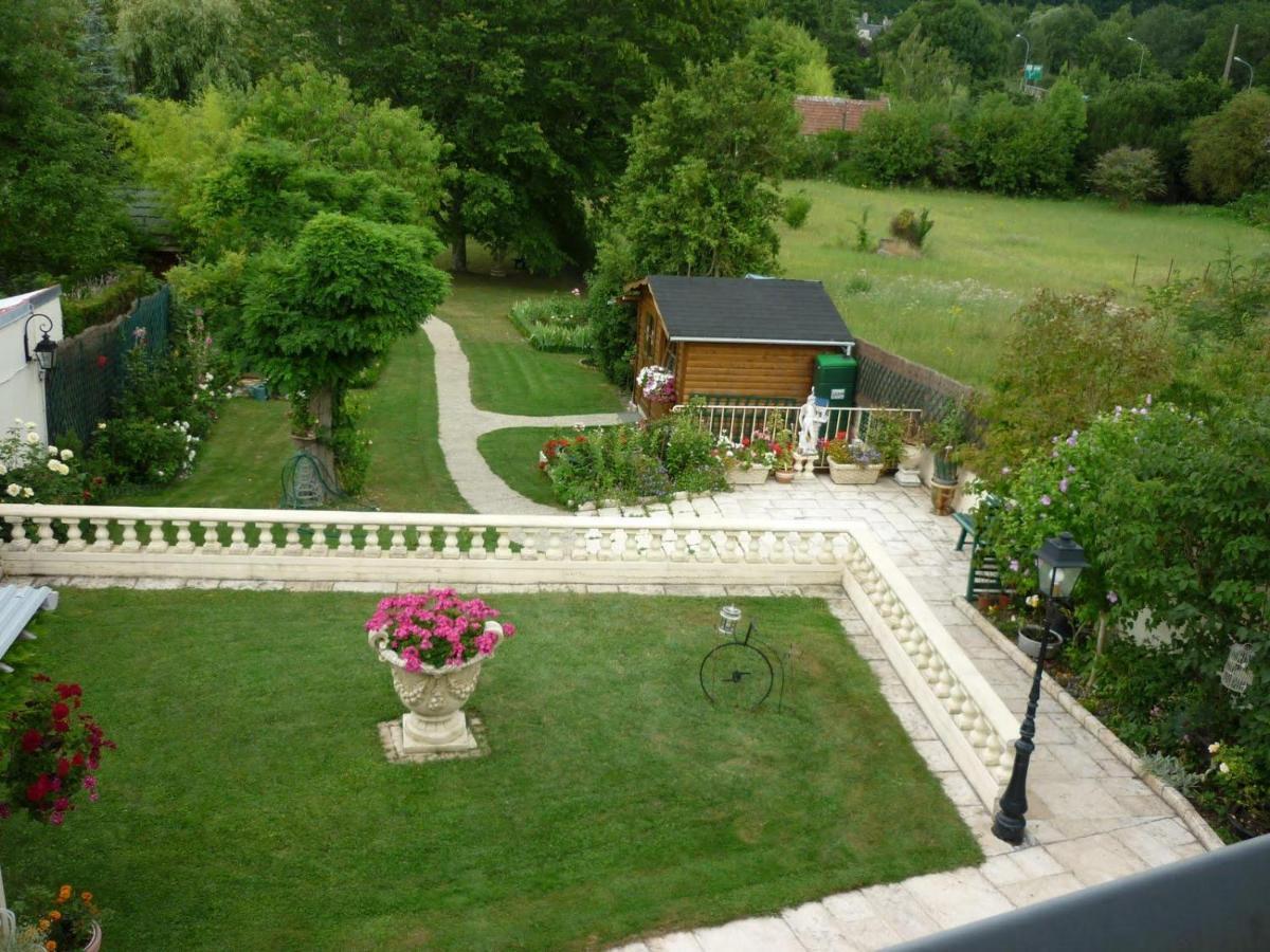 Les Charmes Bed & Breakfast วาล็องเซ ภายนอก รูปภาพ